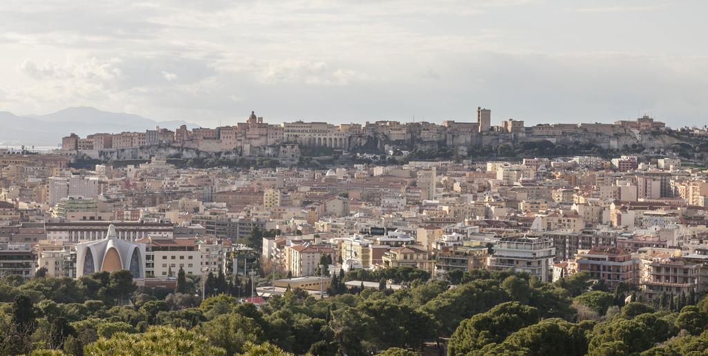 L'Arco Cagliari Bed & Breakfast Exterior photo