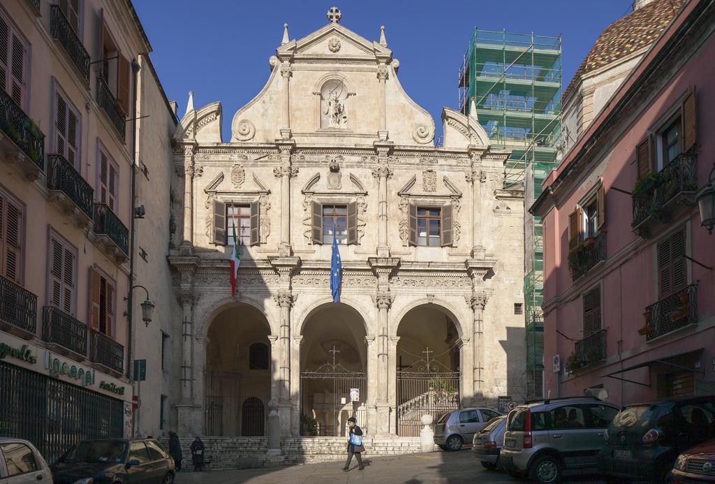 L'Arco Cagliari Bed & Breakfast Exterior photo