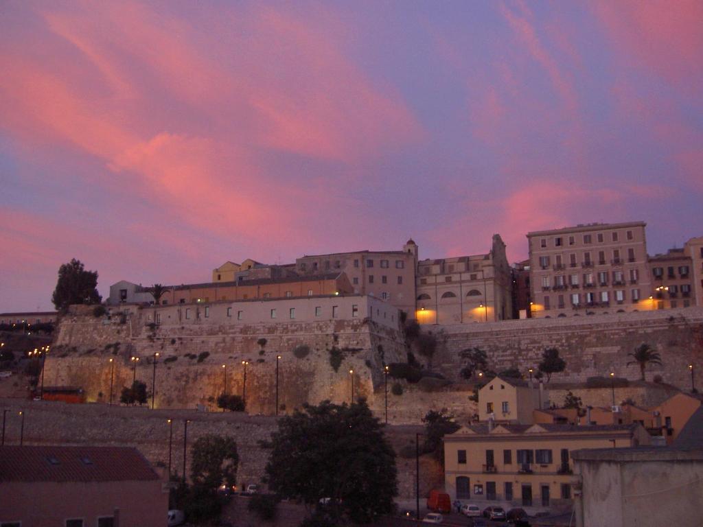 L'Arco Cagliari Bed & Breakfast Exterior photo