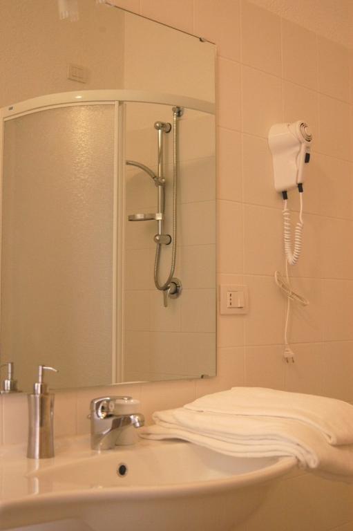 L'Arco Cagliari Bed & Breakfast Exterior photo