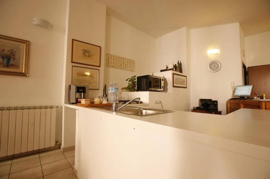 L'Arco Cagliari Bed & Breakfast Exterior photo